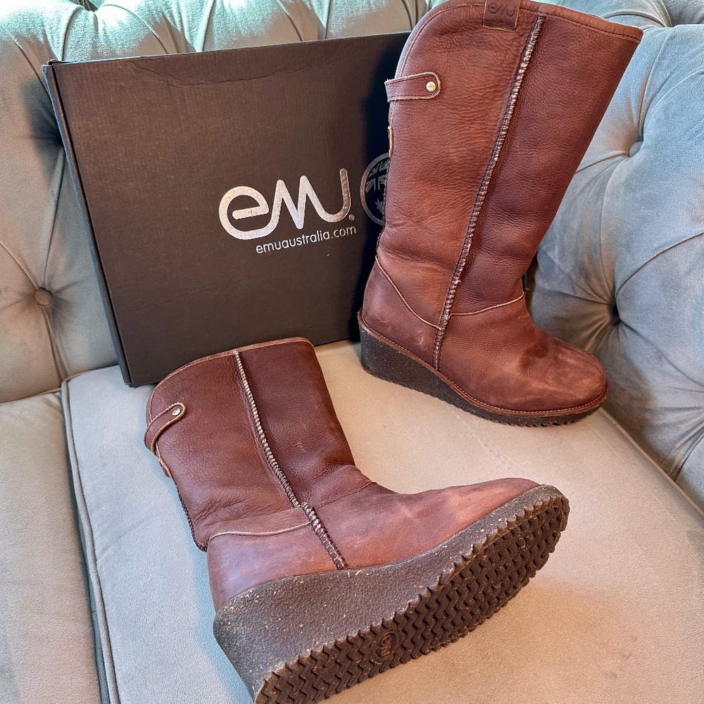 EMU Australia, Sandon sheepskin boots, Chocolate brown Size 7